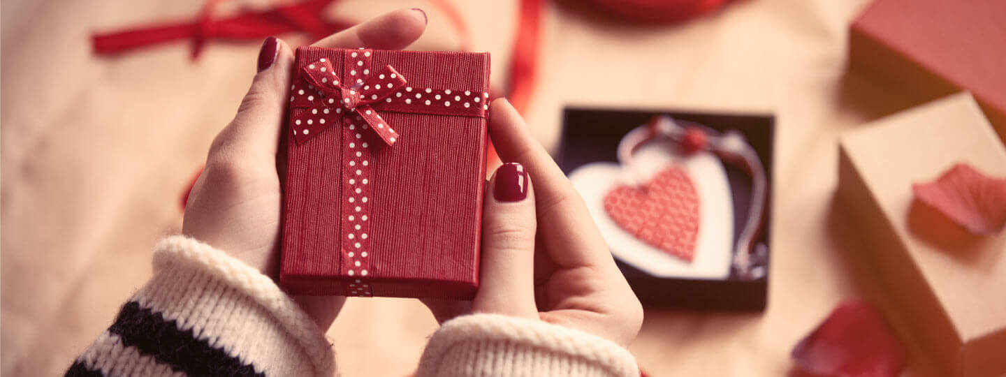 7 Valentine's Day Social Media Campaign Ideas & Trends